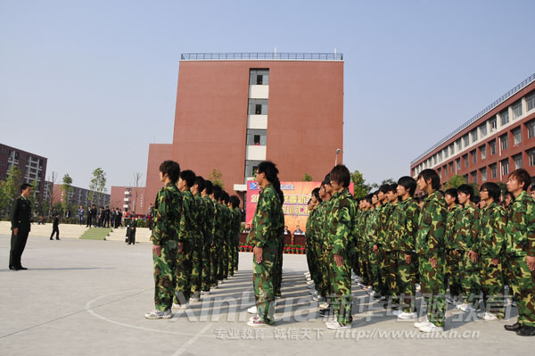 ���뻮һ�Ķ���չʾ